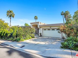 10810 Via Verona St, Los Angeles, CA 90077