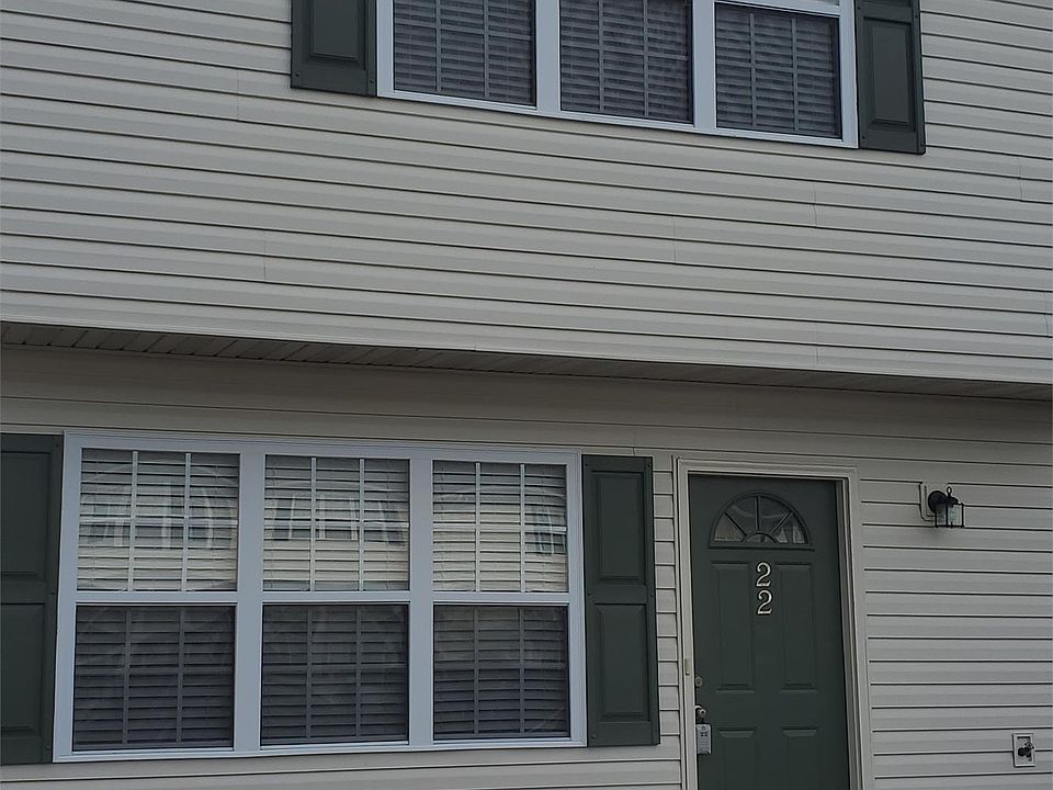 22 Pirates Cove Drive, Swansboro