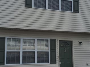 22 Pirates Cove Dr, Swansboro, NC 28584