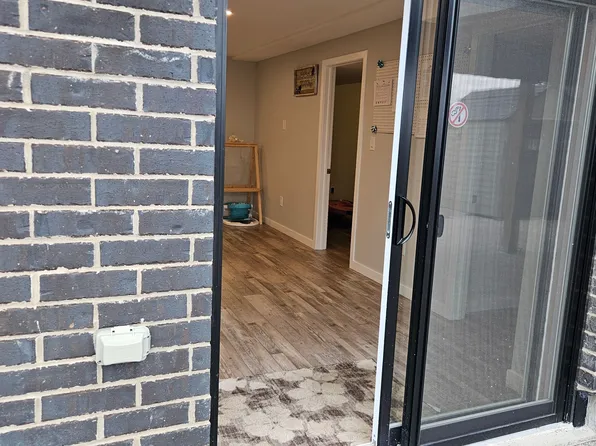 916 Dunnigan Ct, Kitchener, ON N2B 0A8