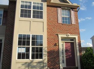 51 Sara Ln, Hanover, PA 17331