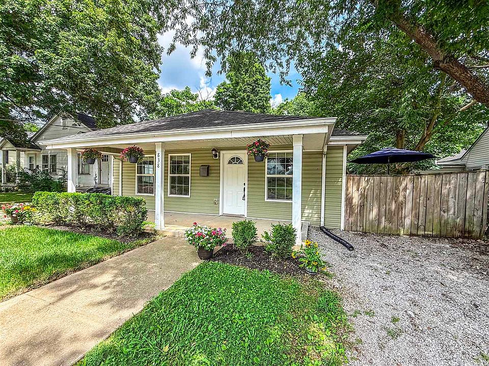1st image of 838 Cabell Dr