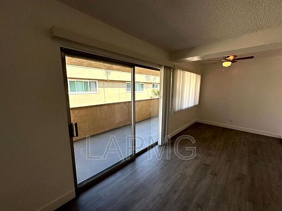 4th image of 853 W Beach Ave Unit 8