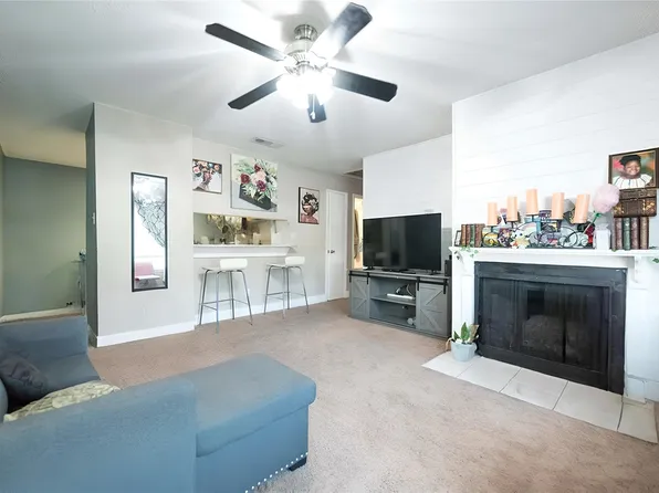 2200 Trinity Mills Rd #516, Carrollton, TX 75006