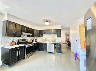 27 Higgins St APT 3, Boston, MA 02134