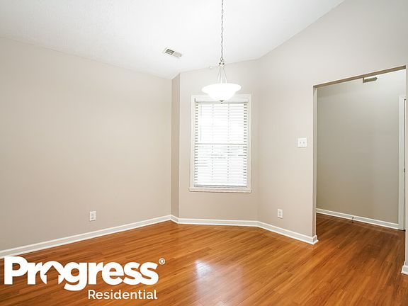 5th image of 1721 Blankenship Dr