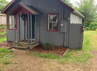 382 N Wall St, Coos Bay, OR 97420