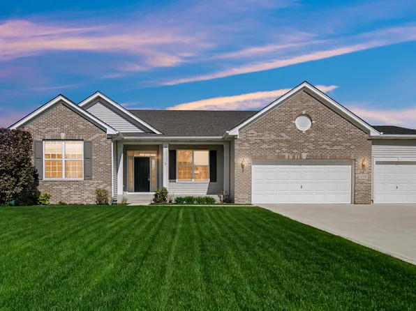 10280 California St, Crown Point, IN 46307