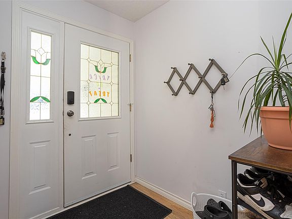 3rd image of 5667 Carrington Rd