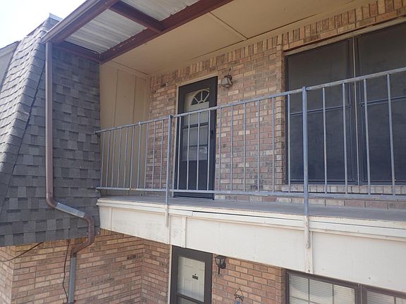 2nd image of 9525 Westpark Dr