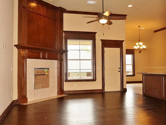 3rd image of 17504 Braken Dr
