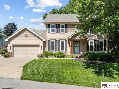 904 S 110th Plz, Omaha, NE, 68154