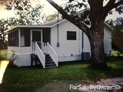 2nd image of 362 Vance Rd