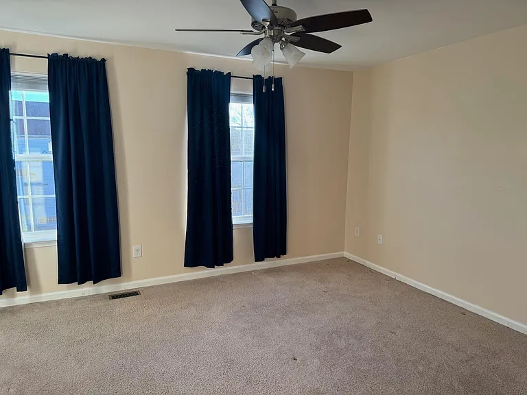 112 Sal Corma Pl — Photo 5
