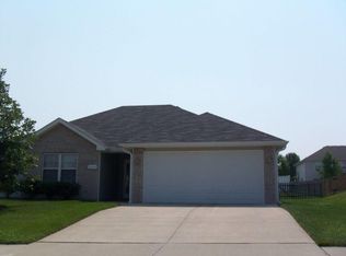 3808 Panther Dr, Columbia, MO 65202