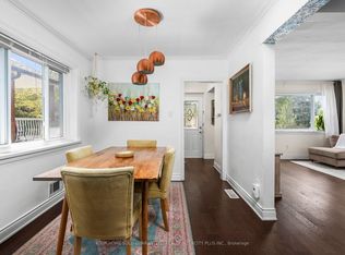30 Garside Cres, Toronto, ON M6M 2Z6