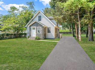 255 Ocean Ave, Brentwood, NY 11717