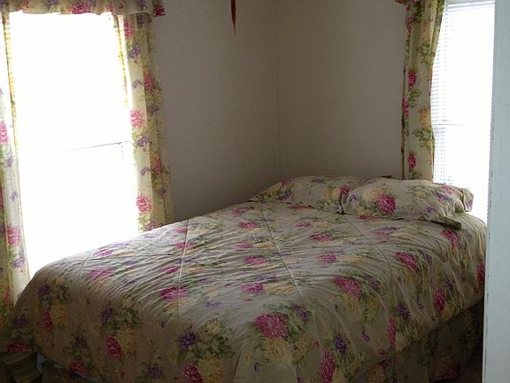 Rear Bedroom 