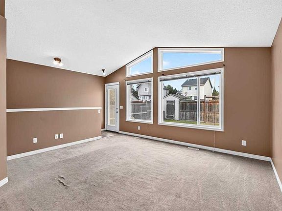 3rd image of 342 E Prestwick Cir SE