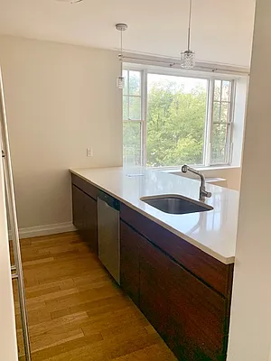 Rented by Dwelling Group R.E | media 3