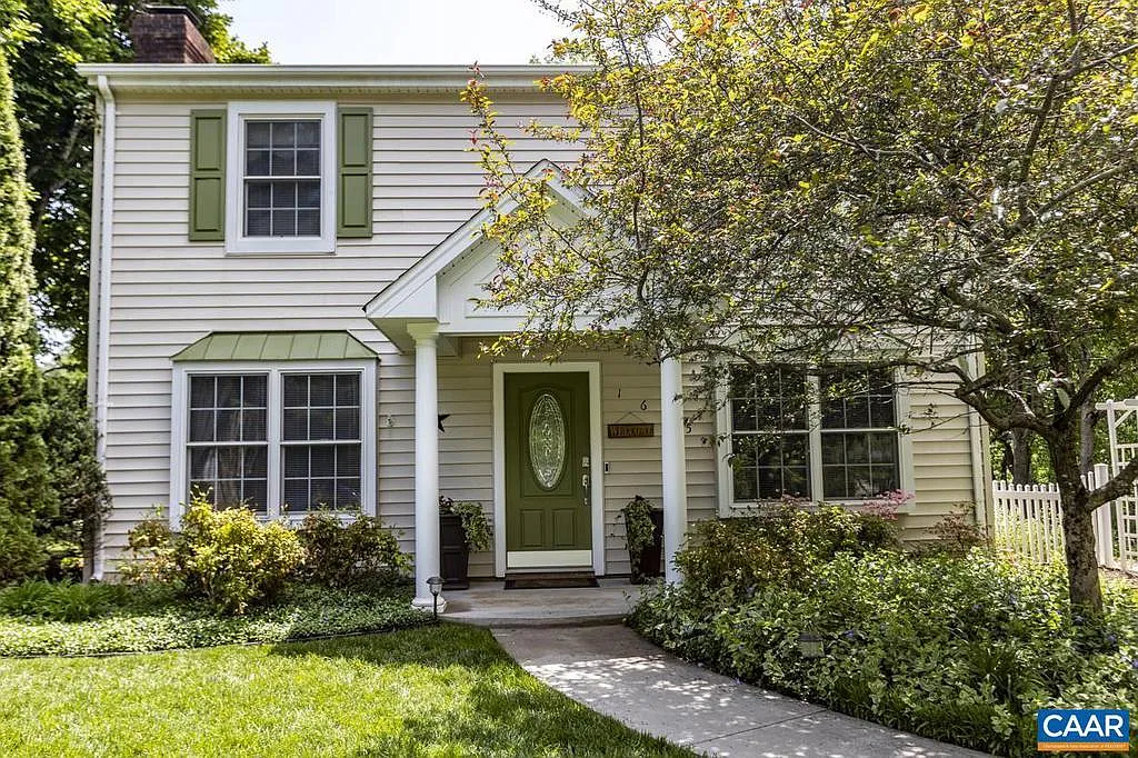 1635 Ravens Pl photo 1