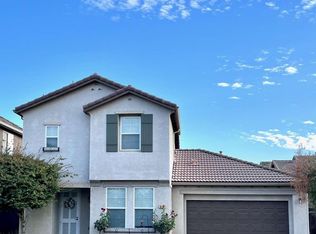 814 Joliet Ln, Clovis, CA 93619