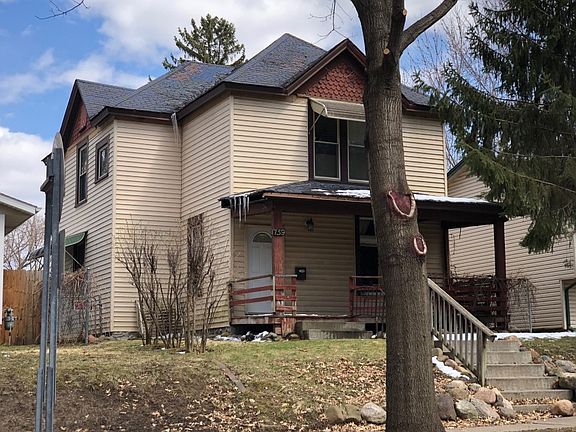 3rd image of 1739 Ames Pl