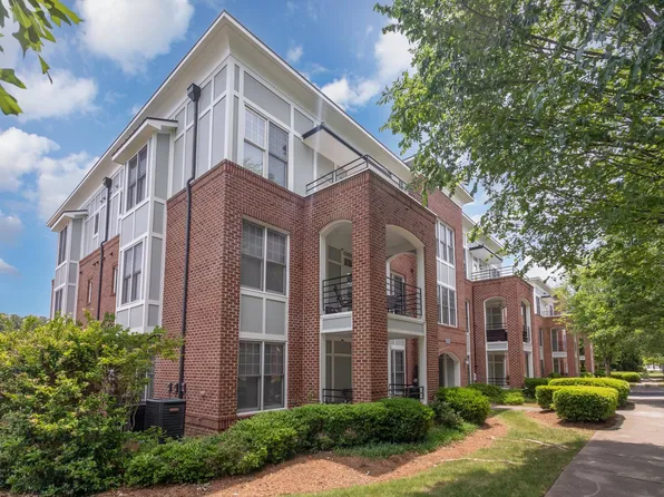 201 Finsbury St APT 101, Durham, NC 27703
