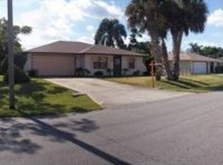 1796 Edith St NE, Palm Bay, FL 32907