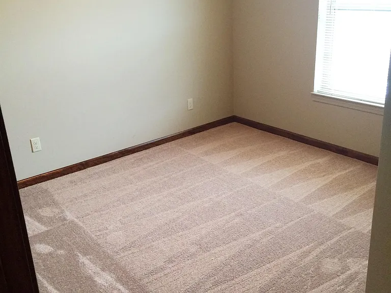 1350 El Camino Dr — Photo 13