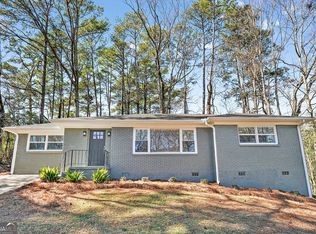 2555 Graywall St, East Pt, GA