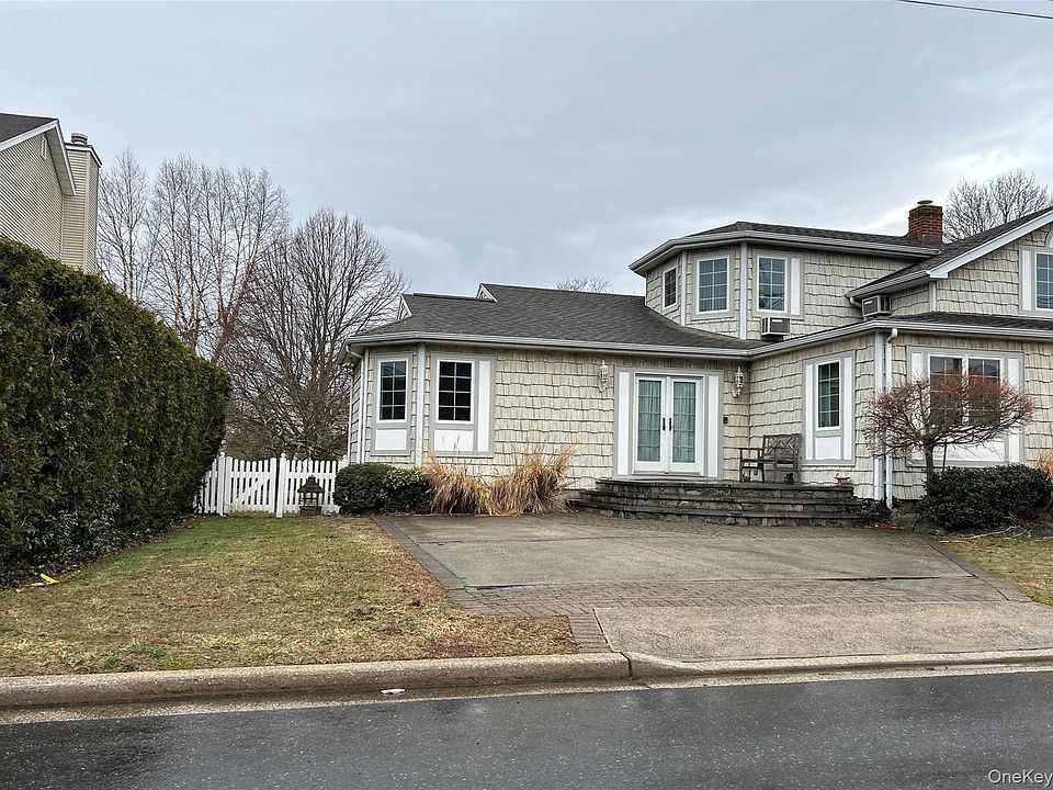 2nd image of 45 Richard Avenue