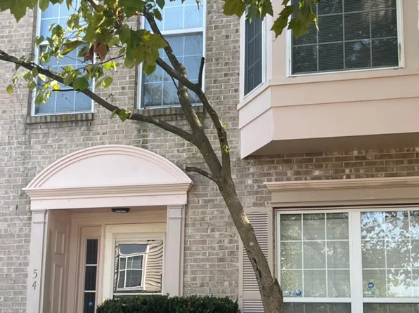 54 Snowberry Ln, Delran, NJ 08075