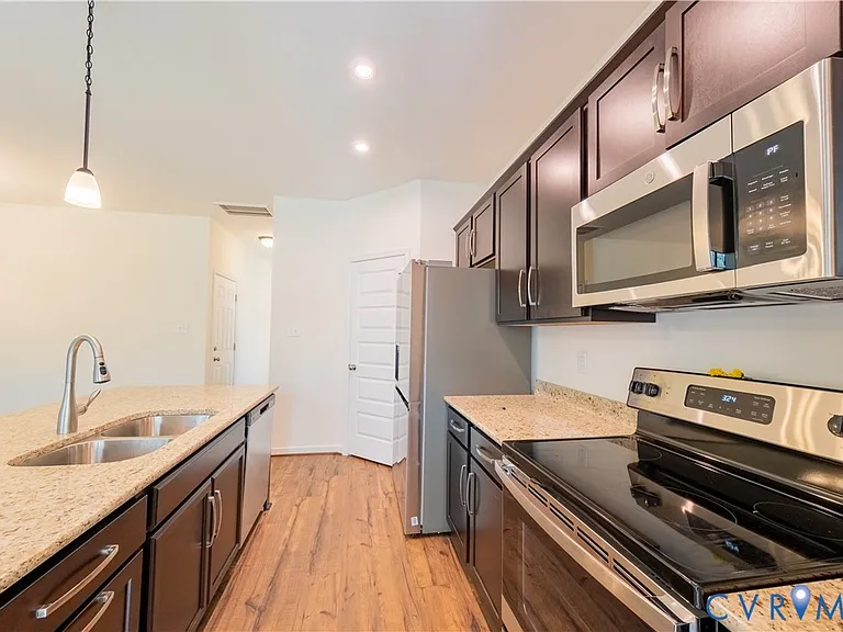 18372 Palisades Ct — Photo 13