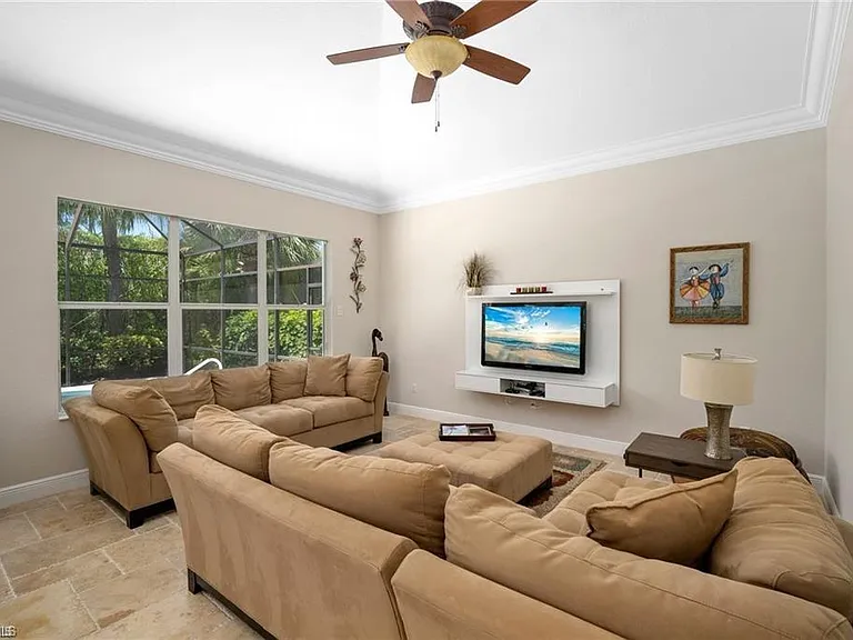 8884 Mustang Island Cir — Photo 10