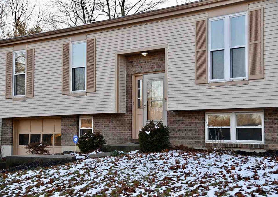 1st image of 469 Glenview Ct