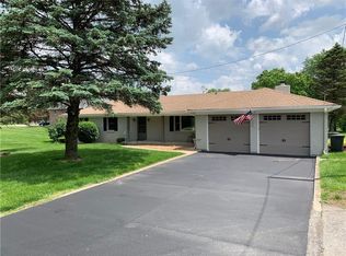 645 N Ford Rd, Zionsville, IN 46077