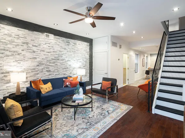 2824 Master St, Philadelphia, PA 19121