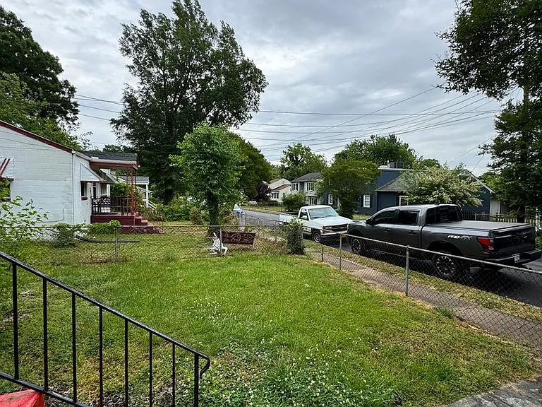1732 Winder St — Photo 19
