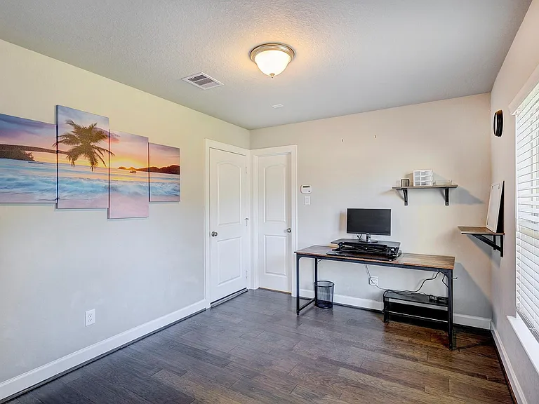2113 Paul Quinn St — Photo 13