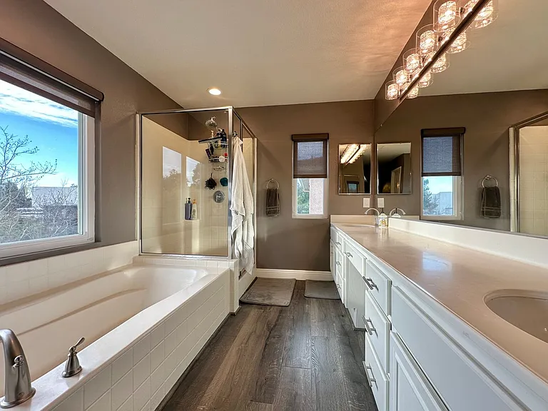 861 Pohl Pl — Photo 8