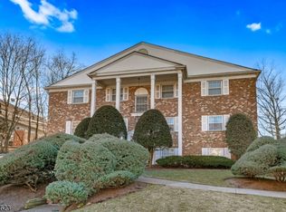 37 Hill St APT A3, Morristown, NJ 07960