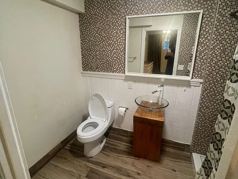 216 Glenn Rd #1 — Photo 8