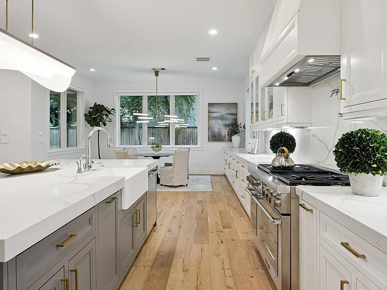 3020 University Blvd — Photo 12