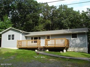 174 Butternut St, Dingmans Ferry, PA 18328