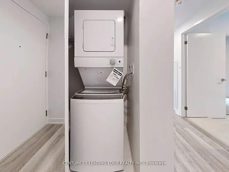 230 Simcoe St #726 — Photo 18