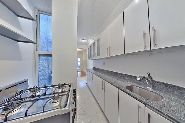 Rented by Platinum Properties | media 6