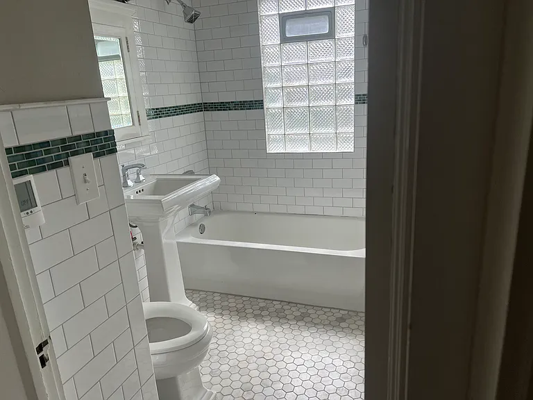 5129 Penn Ave S — Photo 17