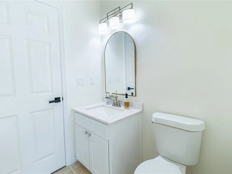 12526 River Birch Dr — Photo 38