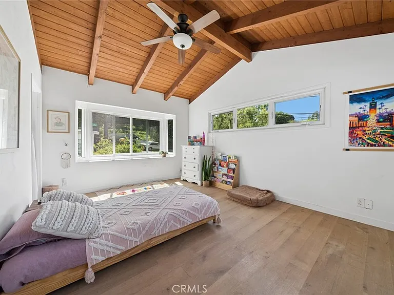 1377 Lewellyn Dr — Photo 20